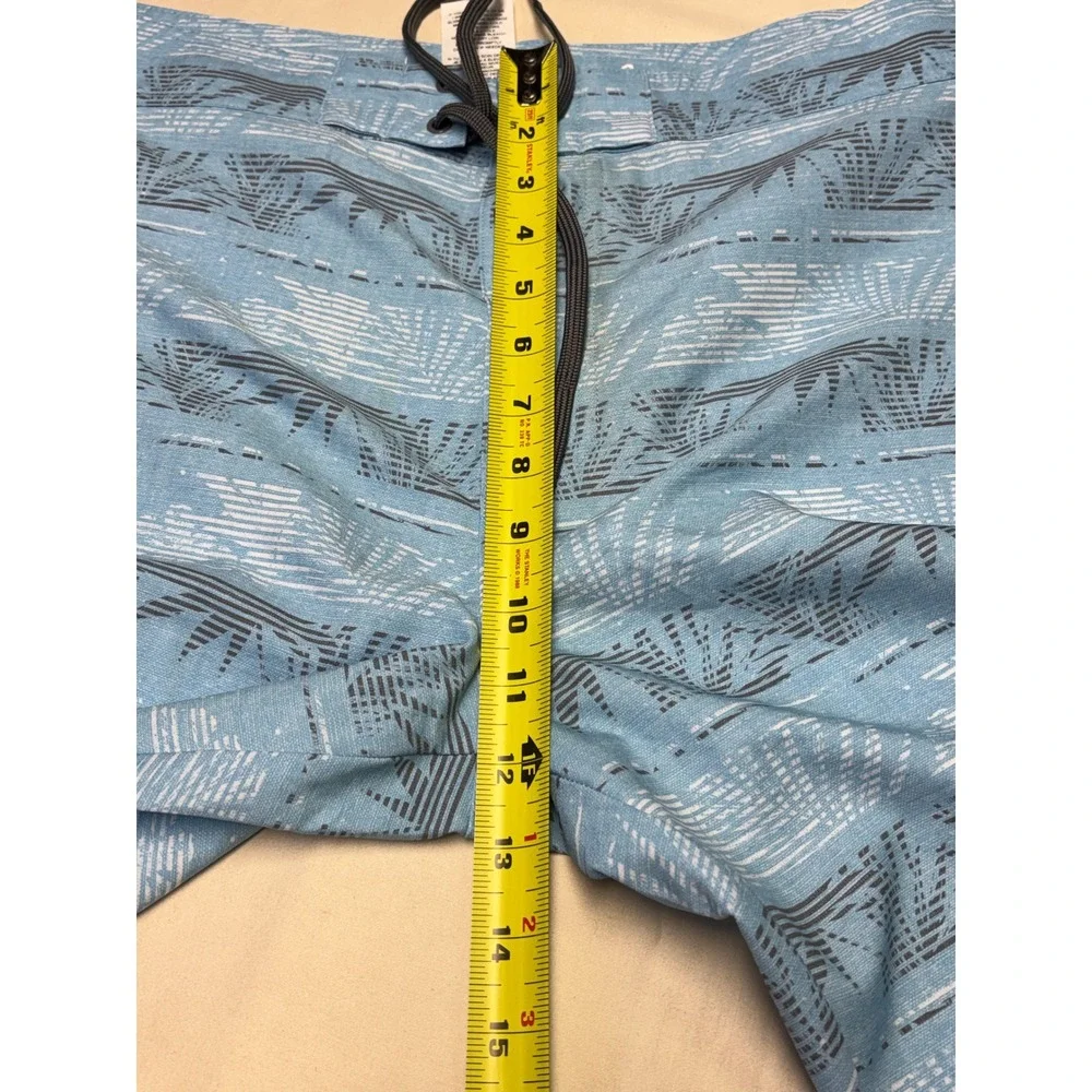 TravisMathew Mens Blue Palm Stripe‎ Board Shorts Swim Trunks 1MW427 Size 36X9